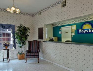 Bourbon Capital Inn Бардстаун Екстериор снимка